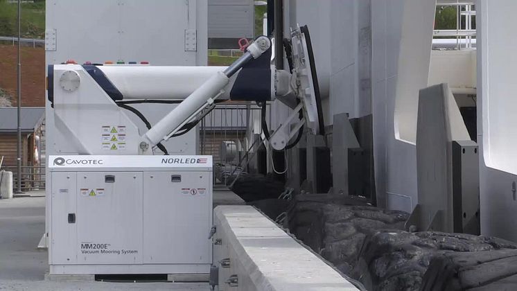 Cavotec MoorMaster™/Automatic Plug-in System