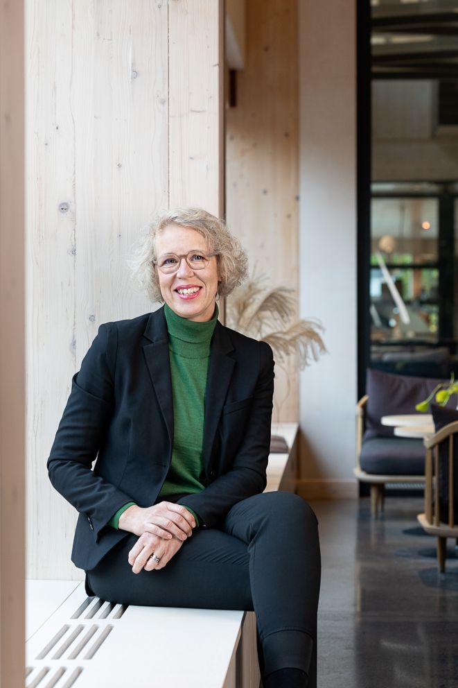 Kajsa Crona, Tengbom