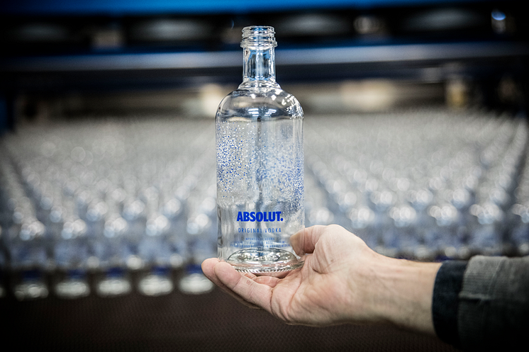 Absolut distillery line 3.png