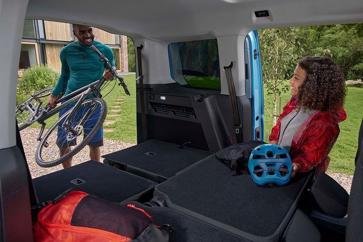 2021_FORD_TOURNEOCONNECT_ACTIVE_10