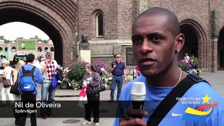 Nil Oliveira hälsar välkomna till Friidrotts-SM 2013 i Borås