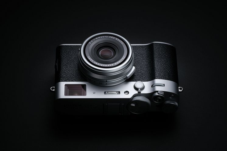 X100VI_black back_16