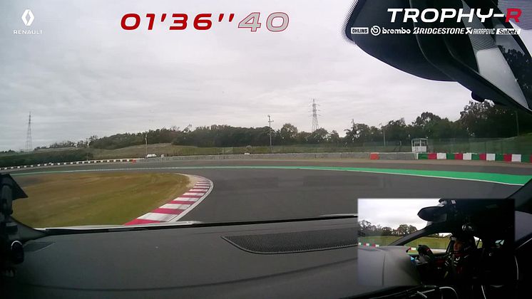 MEGANE RS TROPHY-R - SuZuka banrekord
