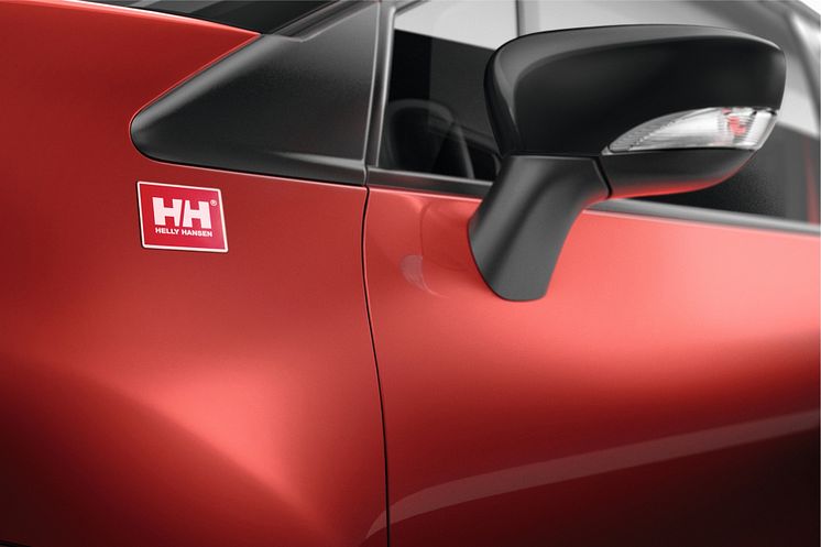 Renault Captur Helly Hansen med emblem
