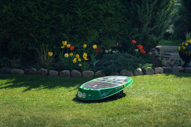 Husqvarna Solar Mower.jpg