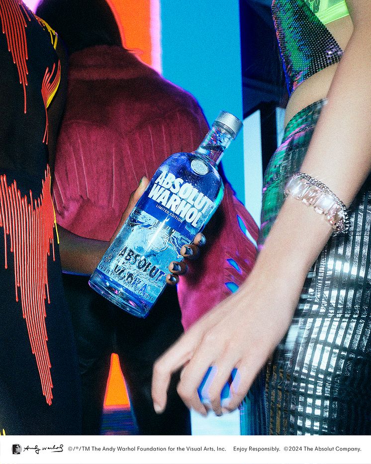 OriginalSizeJPEG-ABSOLUT Warhol Still Life 7 VERSION 4x5.jpg