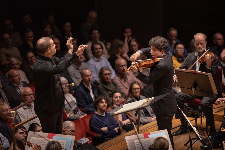 Ryan Bancroft och Augustin Hadelich 