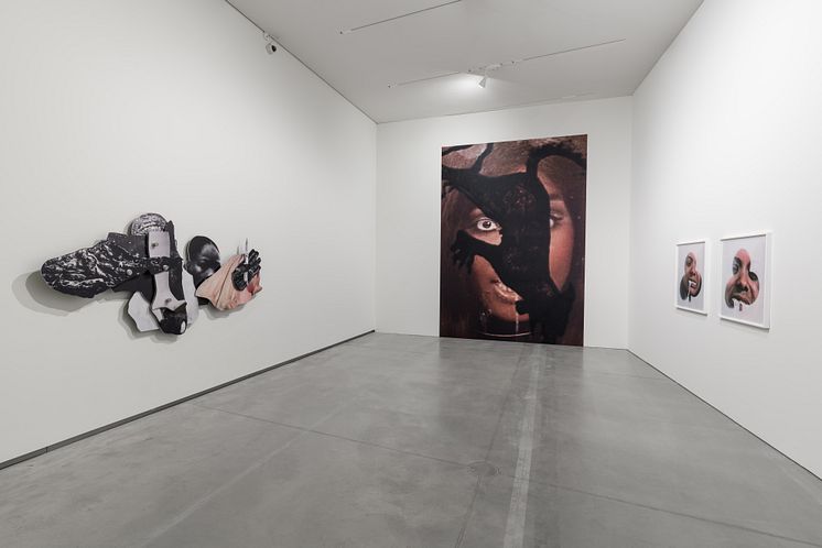 Utstillingsbilde, Frida Orupabo, On Lies, Secrets and Silence. © Astrup Fearnley Museet, 2024. Foto: Christian Øen