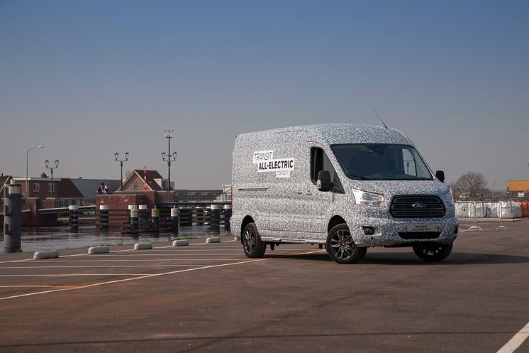 Ford Transit_AllElectric Concept
