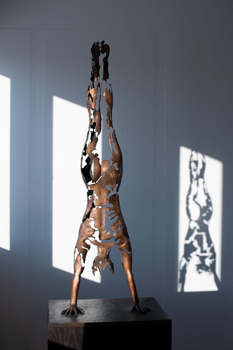 Tove Kjellmark, When I Crack I Expand, 2022