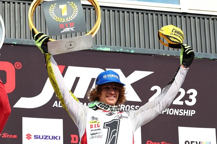 2023111302_014xx_JMX_rd9_アロンソ選手_4000