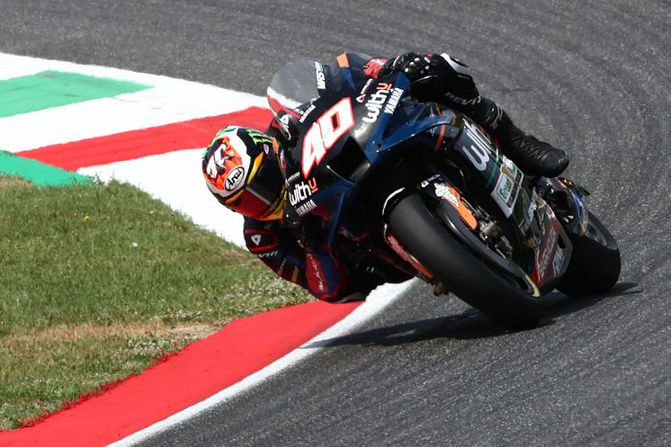2022053002_009xx_MotoGP_Rd8_ビンダー選手_4000