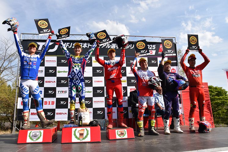 2025042804_010xx_JTR_Rd2_氏川選手_黒山選手_野崎選手_4000.jpg