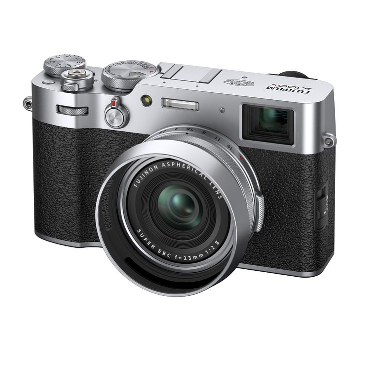 X-100V_kihon_NANAMEleft_lenshood_silver