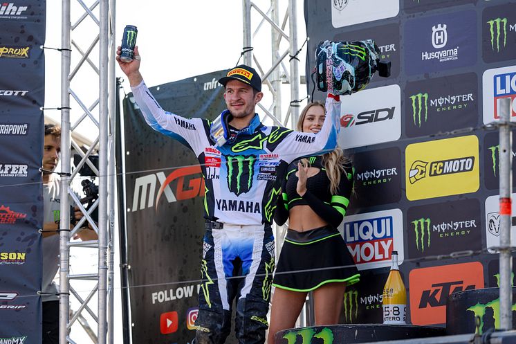 2023071703_001xx_WMX_Rd12_シーワー選手_4000