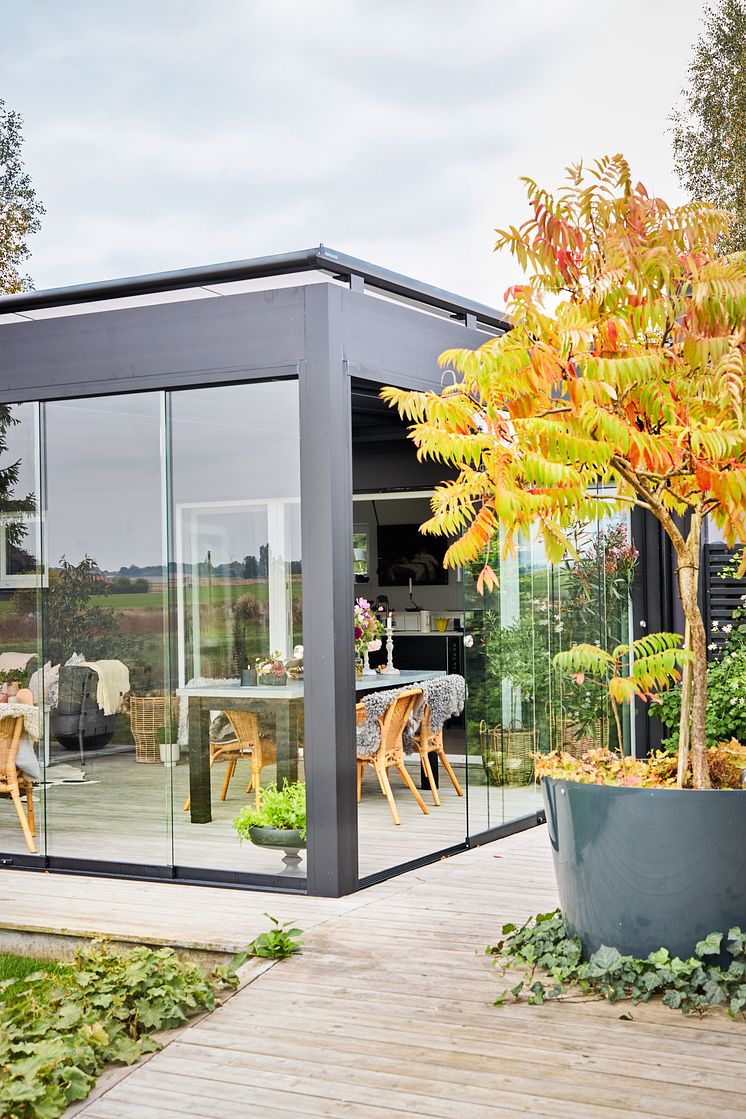 Starcube - Modern och elegant konstruktion med glastak.