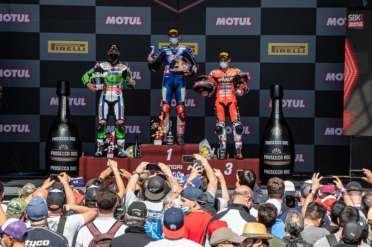 2021101801_001xx_SBK_Rd12_ラズガットリオグル選手_4000