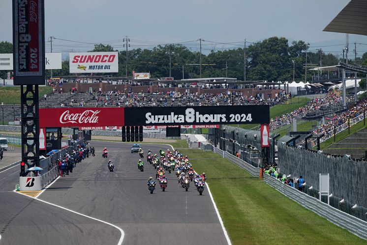 2024072201_004xx_EWC_Rd3_カネパ選手_4000.jpg