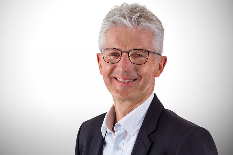Karl Hieber (Geschäftsleitung Umicore Galvanotechnik)