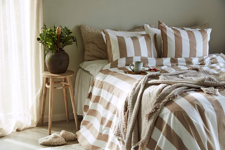 917733 Pillow case Vintage stripe