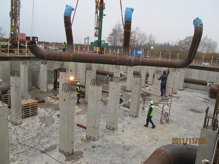 Inlyft av rör i pumpstation