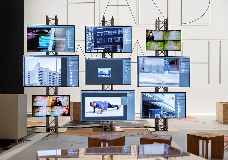 Hand and Machine - Exhibition photo