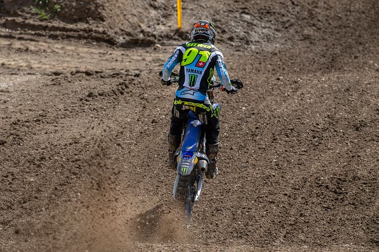 2023041703_009xx_MXGP_Rd4_シーワー選手_4000