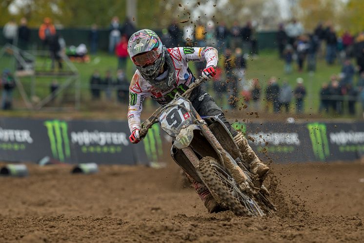 2021110809_002xx_MXGP_Rd17_シーワー選手_4000