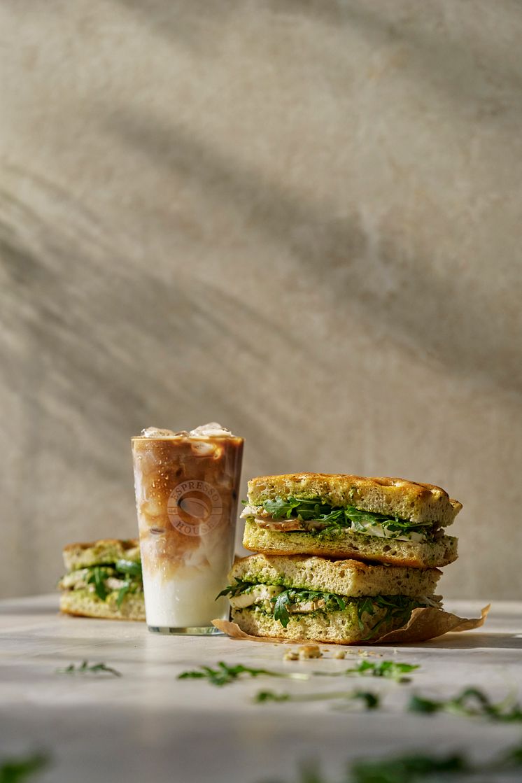 HIGHRES_FOCACCIA_ICED_LATTE.jpg