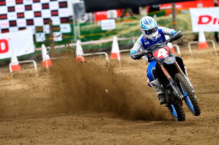2022101003_007xx_JMX_Rd5_渡辺選手_4000