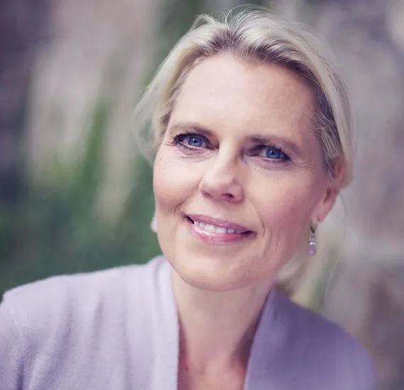 ellen-vahr.webp