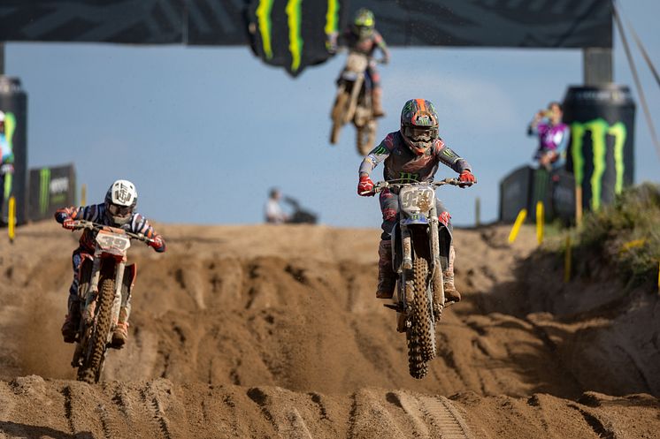 2025040701_010xx_WMX_Rd4_ルノー選手_4000.jpg