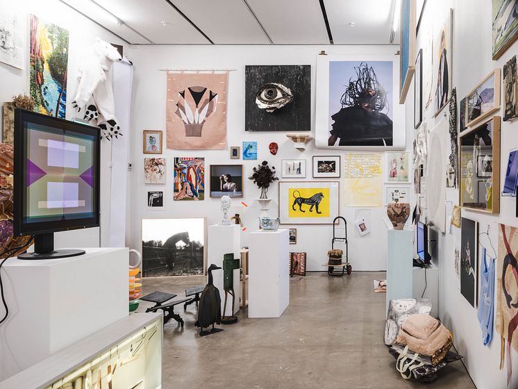 Stuff It, installationsvy, Bonniers Konsthall, 2023