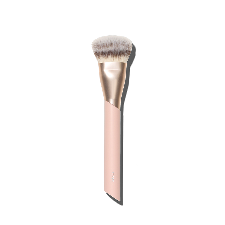 214 Cream Blush Brush.png