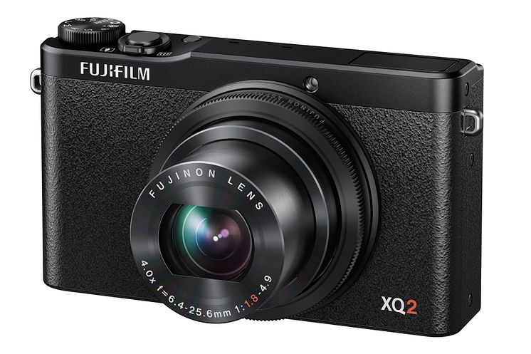 FUJIFILM XQ2 svart