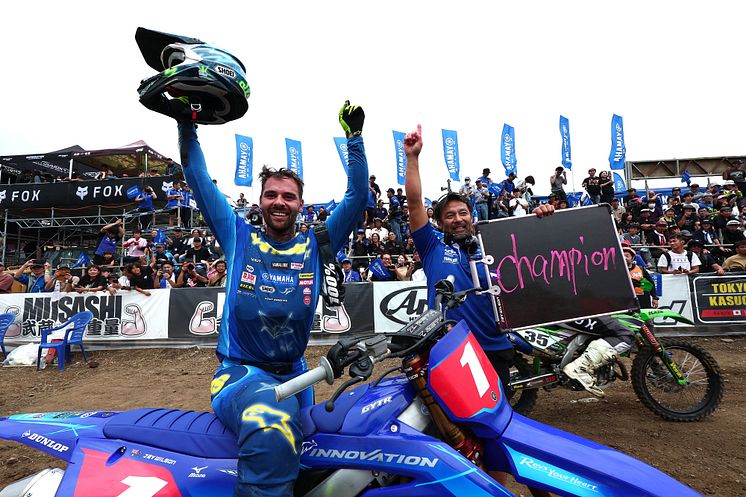 2024100101_001xx_Jay_Wilson_wins_back-to-back_IA1_titles_4000.jpg