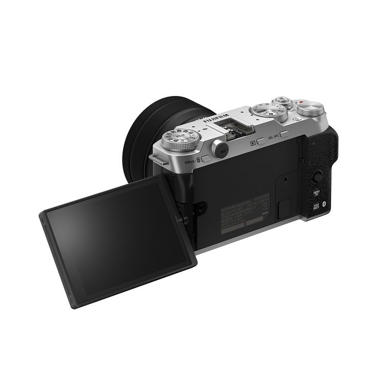 X-M5_back_left_diagnal_LCD45__up_silver.jpg
