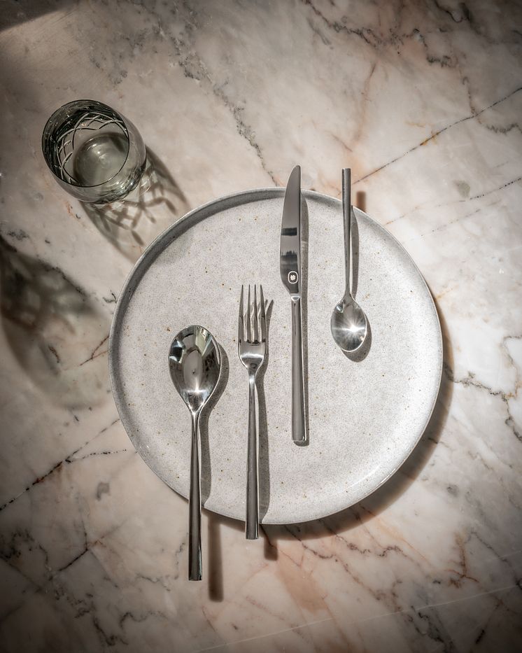 Fyrklövern 2Dine bestickserie 