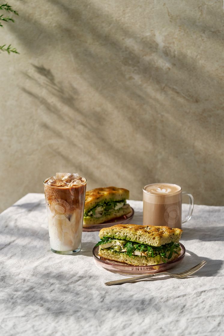 HIGHRES_STREET_FOCACCIA_LATTEx2.jpg