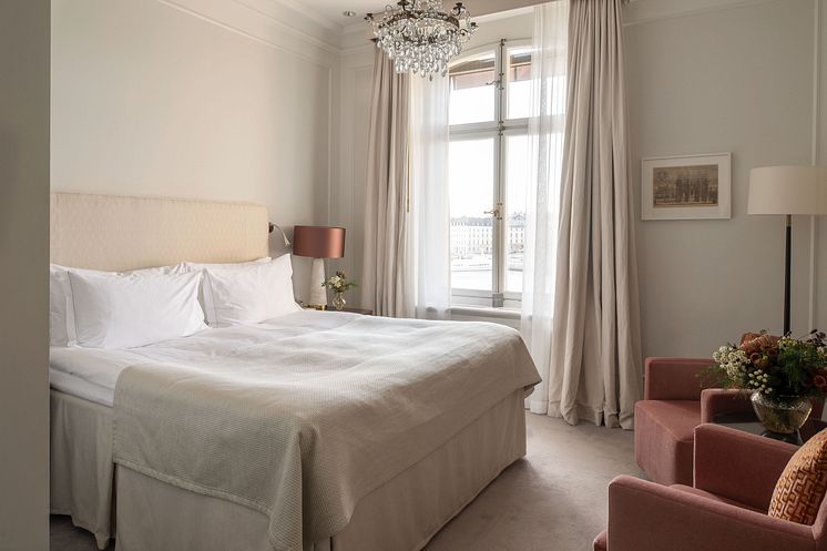 Superior Room Waterview.jpg