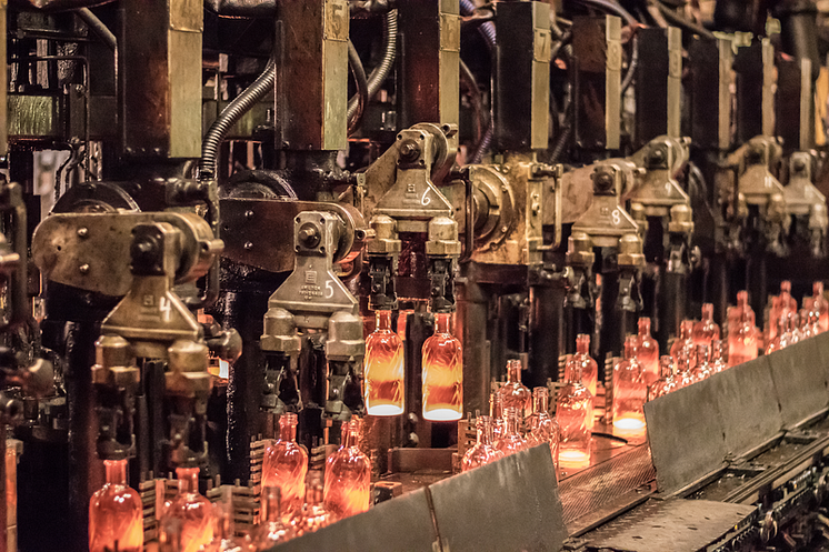 Absolut distillery line 12.png
