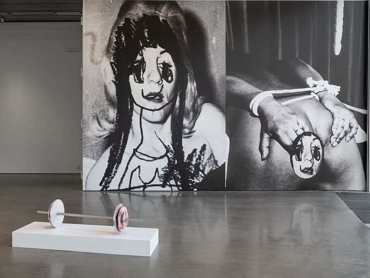 Frida Orupabo, installationsvy On Lies, Secrets and Silence, Bonniers Konsthall, 2024.