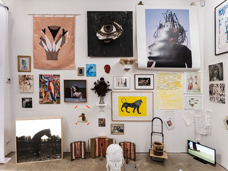 Stuff It, installationsvy, Bonniers Konsthall, 2023