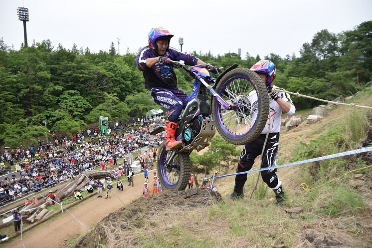 2025061001_011xx_JTR_Rd3_野崎選手_4000.jpg