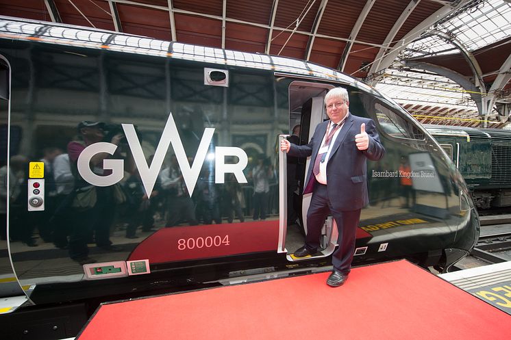 GWR unveils new Hitachi train in celebration of 175 years of first passenger service between Bristol and London