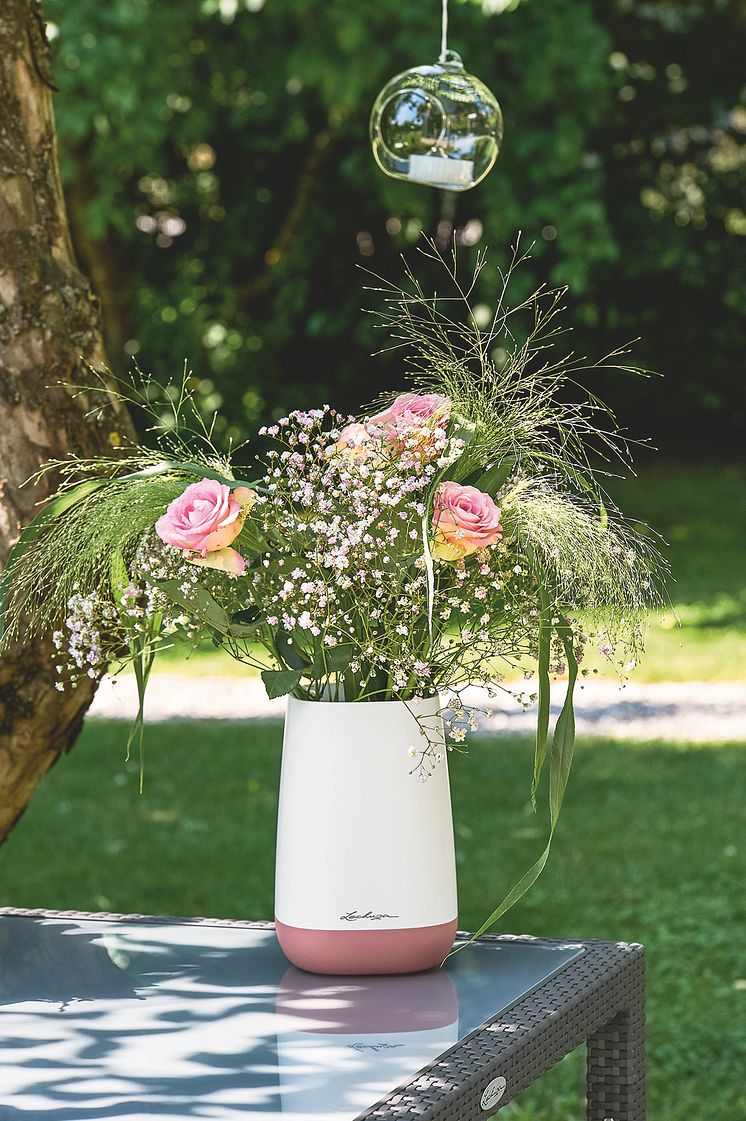Tischdeko mit Rosen in YULA Flower