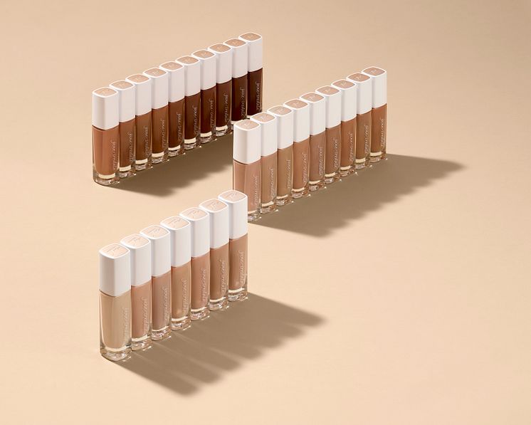 Jane Iredale Skintuition SPF 30 Radiance-Boosting Liquid Foundation
