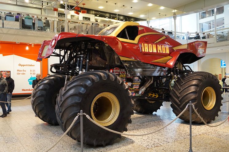 Monstertruckar i Nordstan