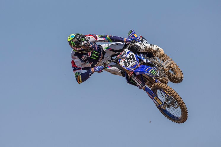 2018090304_001xx_MXGP_Rd18_フォルベーク選手_4000