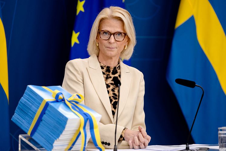 finansministern-budget-2025.jpg